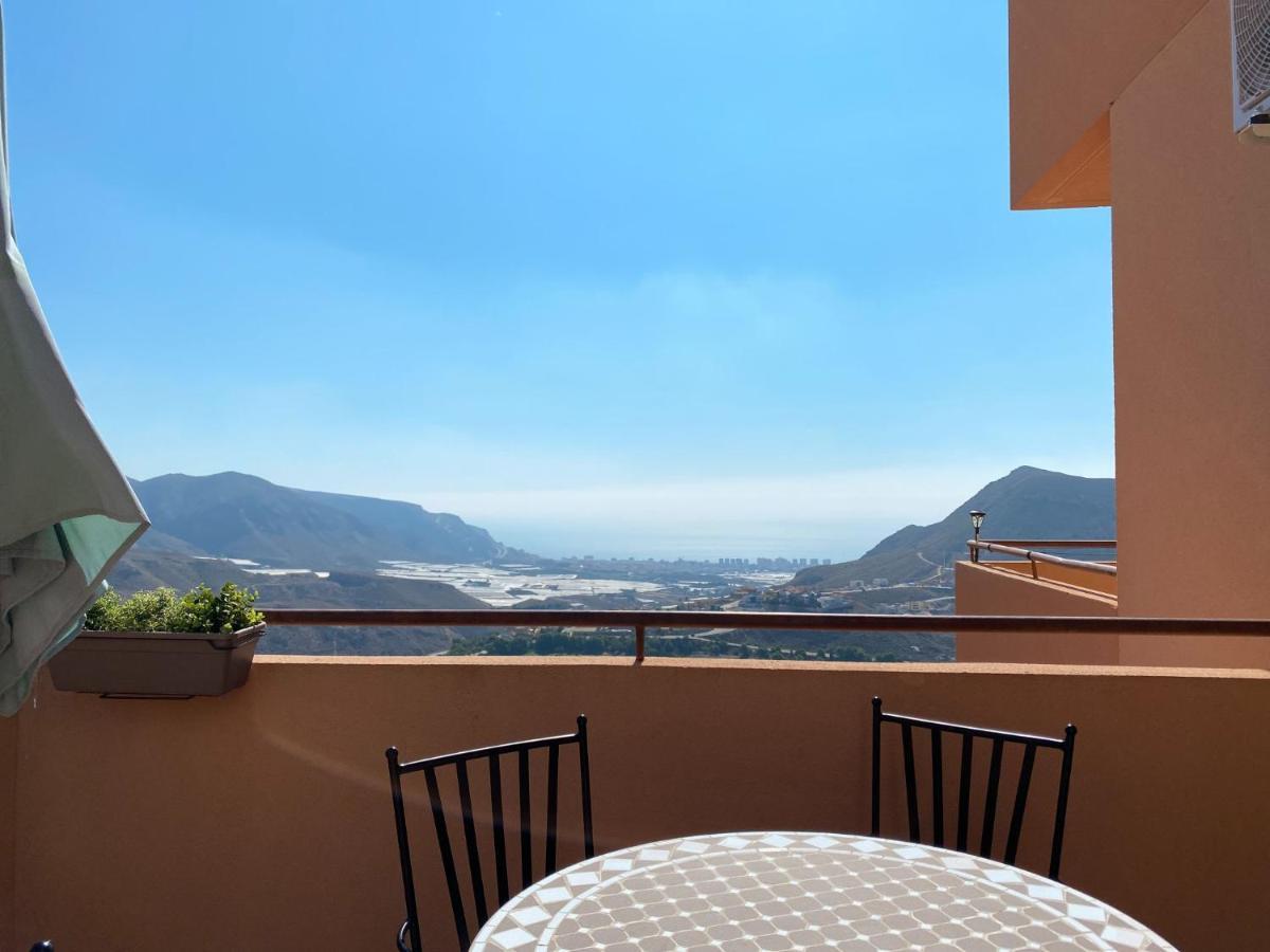 Mountain Nest Apartment Almeria